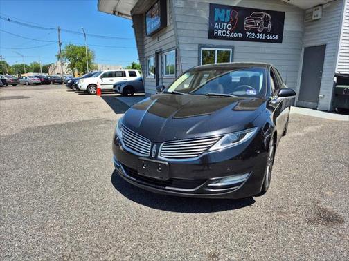 2013 Lincoln MKZ Base