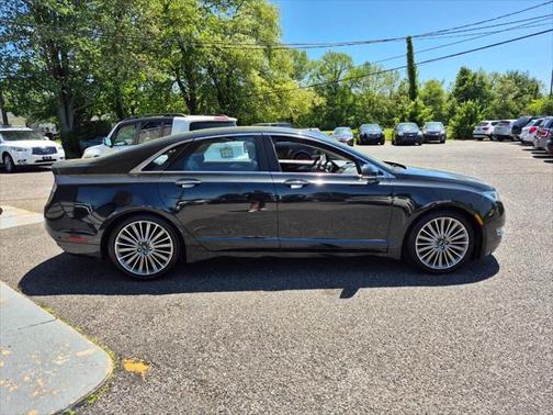2013 Lincoln MKZ Base