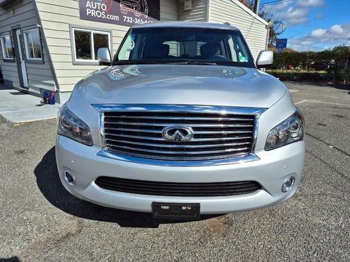 2012 INFINITI QX56 Base