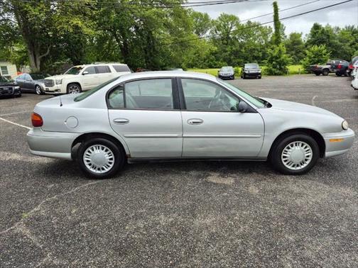 2003 Chevrolet Malibu Base