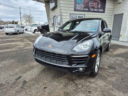 2015 Porsche Macan S