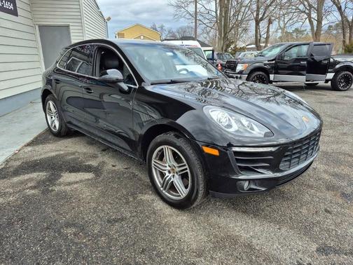 2015 Porsche Macan S