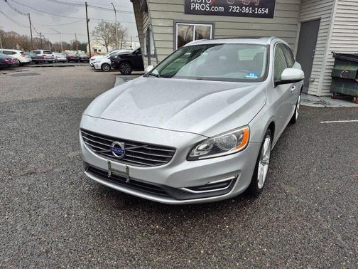 2016 Volvo V60 T5 Drive-E Premier