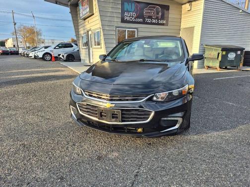 2017 Chevrolet Malibu 1LT