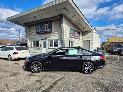 2017 Chevrolet Malibu 1LT