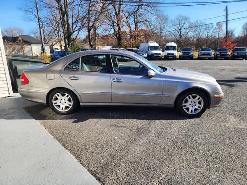 2005 Mercedes-Benz E-Class 4MATIC