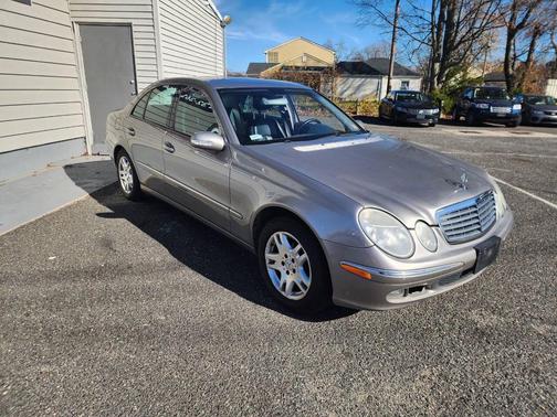 2005 Mercedes-Benz E-Class 4MATIC