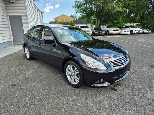 2012 INFINITI G37x Base