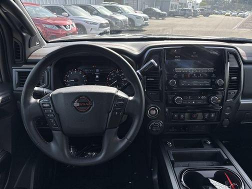 2024 Nissan Titan PRO-4X