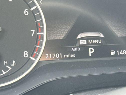 2024 Nissan Pathfinder SL 4WD