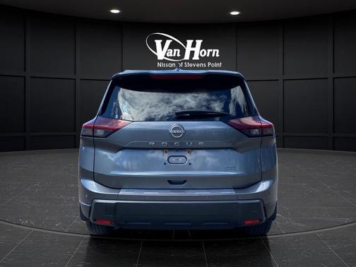 Gun Metallic 2025 Nissan Rogue SV