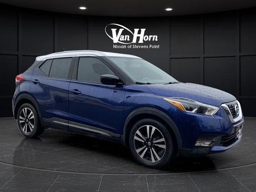 2019 Nissan Kicks SR