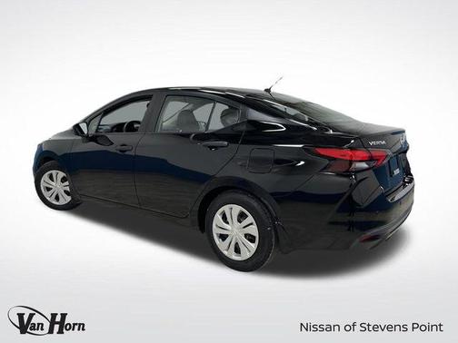 2021 Nissan Versa 1.6 S