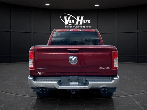 Delmonico Red Pearlcoat 2022 RAM 1500 Big Horn/Lone Star
