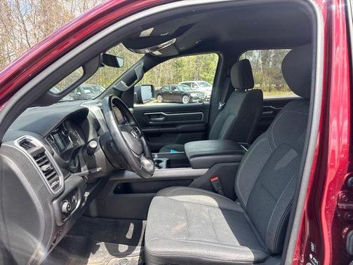 Delmonico Red Pearlcoat 2022 RAM 1500 Big Horn/Lone Star