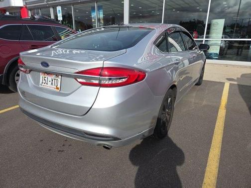 2017 Ford Fusion SE