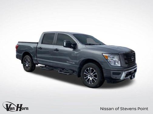 2024 Nissan Titan SV