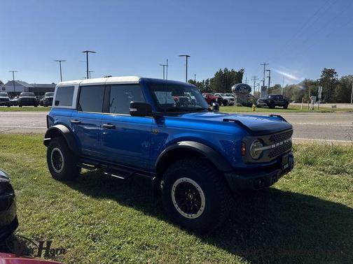 2022 Ford Bronco Badlands