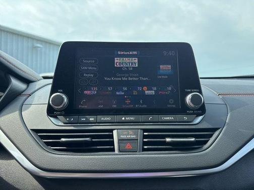 2021 Nissan Altima SR Intelligent AWD