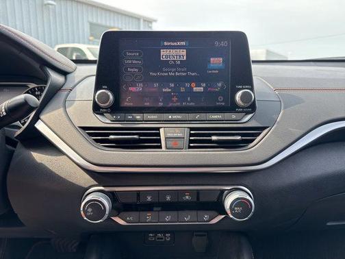 2021 Nissan Altima SR Intelligent AWD