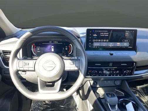 2024 Nissan Rogue SL