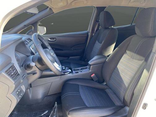 2023 Nissan Leaf SV PLUS 60 kWh