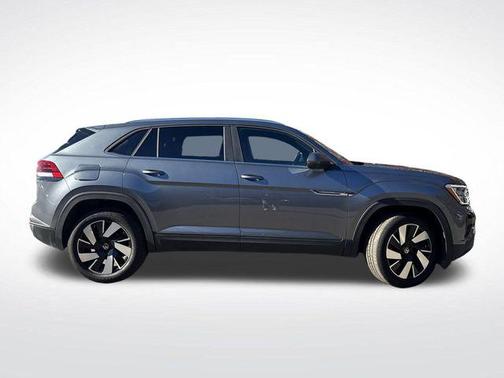2024 Volkswagen Atlas Cross Sport 2.0T SE w/Technology 4MOTION