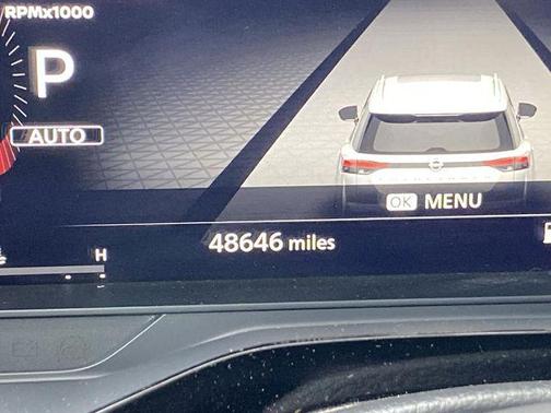 2023 Nissan Pathfinder Platinum 4WD