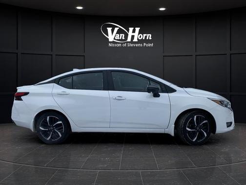 2024 Nissan Versa 1.6 S