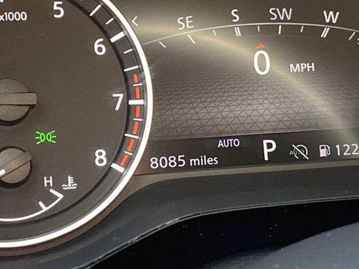 2024 Nissan Pathfinder SL 4WD