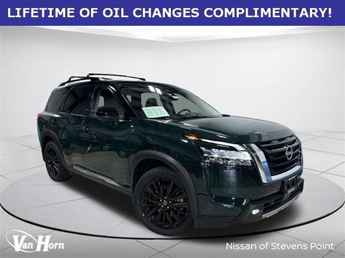 2022 Nissan Pathfinder Platinum 4WD