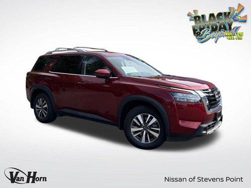 2024 Nissan Pathfinder SL 4WD