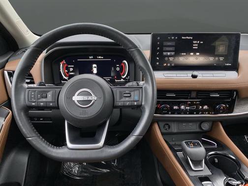 2024 Nissan Rogue Platinum