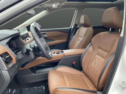 2024 Nissan Rogue Platinum