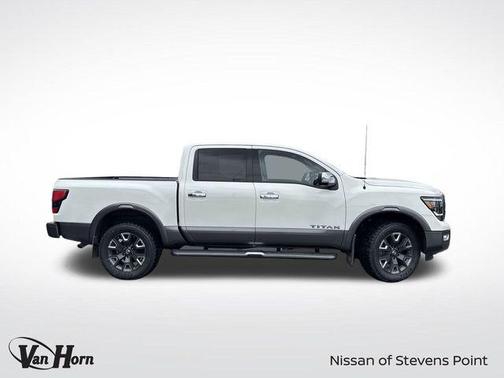 2021 Nissan Titan Platinum Reserve