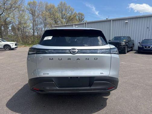 Brilliant Silver Metallic 2025 Nissan Murano SL