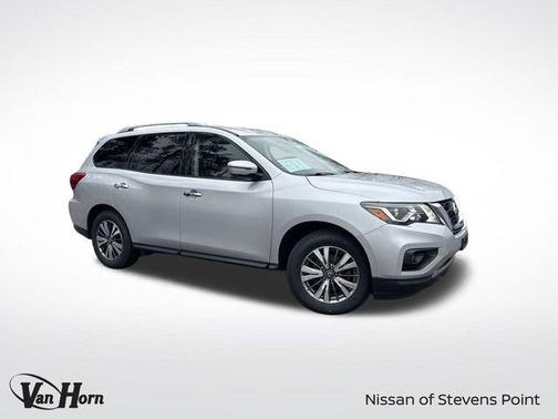 2019 Nissan Pathfinder SL