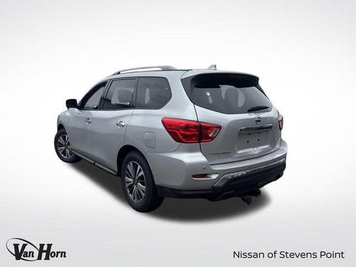 2019 Nissan Pathfinder SL