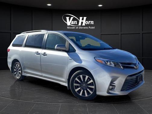 2020 Toyota Sienna Limited Premium