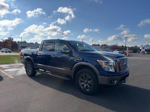 2017 Nissan Titan Platinum Reserve