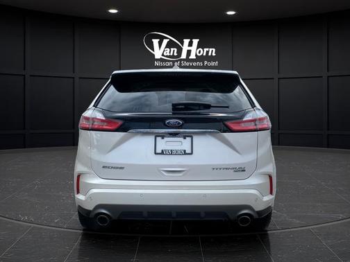 WHITE PLATINUM MET TRI-COAT 2019 Ford Edge Titanium