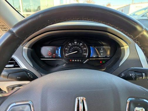 2016 Lincoln MKZ Hybrid Base