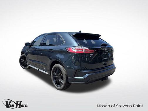 2022 Ford Edge ST Line