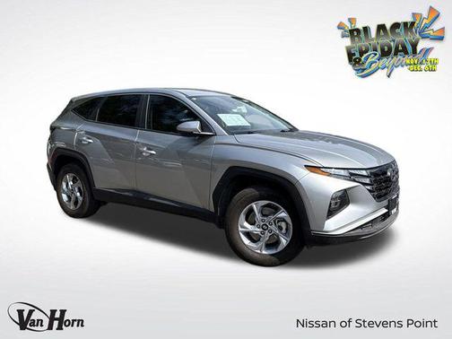2023 Hyundai TUCSON SE