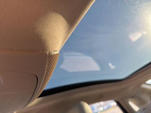 2016 Lincoln MKZ Hybrid Base