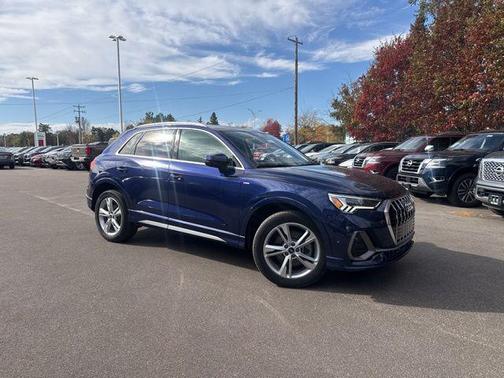 2022 Audi Q3 45 S line Premium Plus