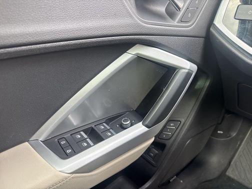 2022 Audi Q3 45 S line Premium Plus
