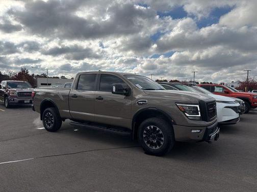 2024 Nissan Titan XD PRO-4X