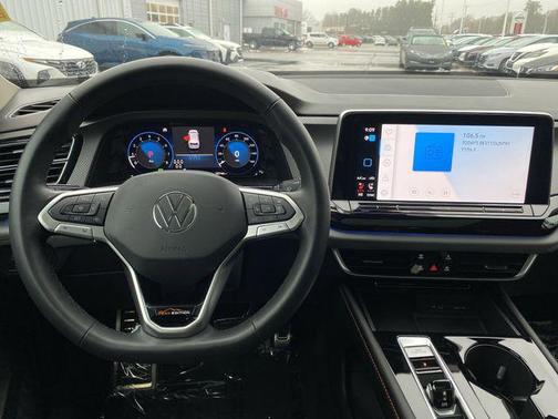 2024 Volkswagen Atlas 2.0T SEL