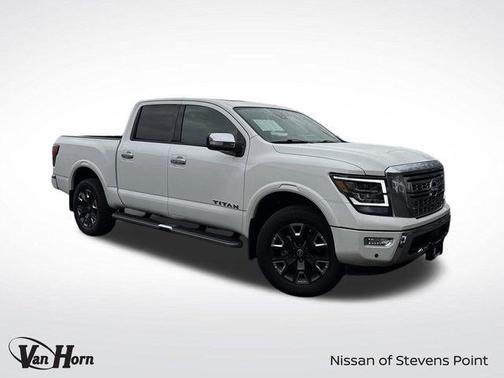 2024 Nissan Titan Platinum Reserve